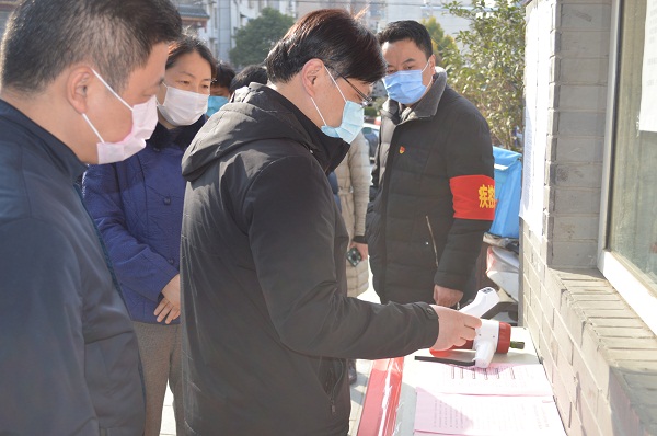 施詠康督導包公街道、駱崗街道疫情防控工作
